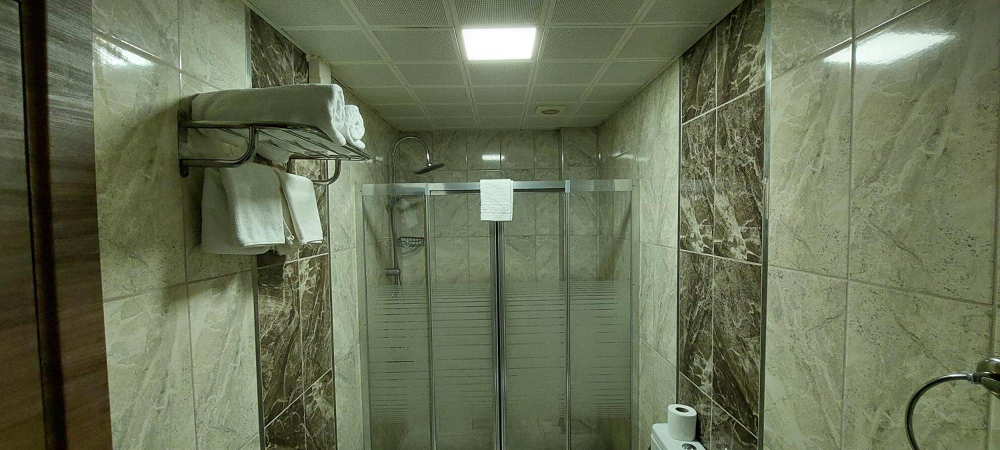 Divrigi Kosk Hotel Bagian luar foto