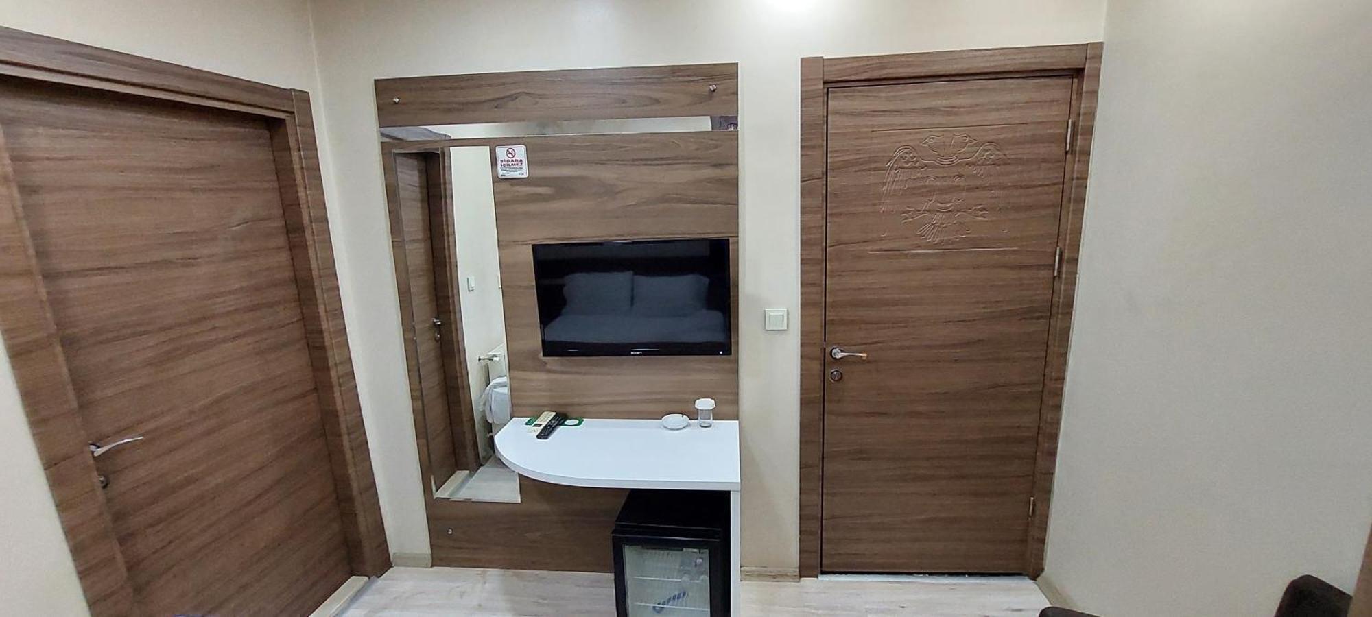 Divrigi Kosk Hotel Bagian luar foto