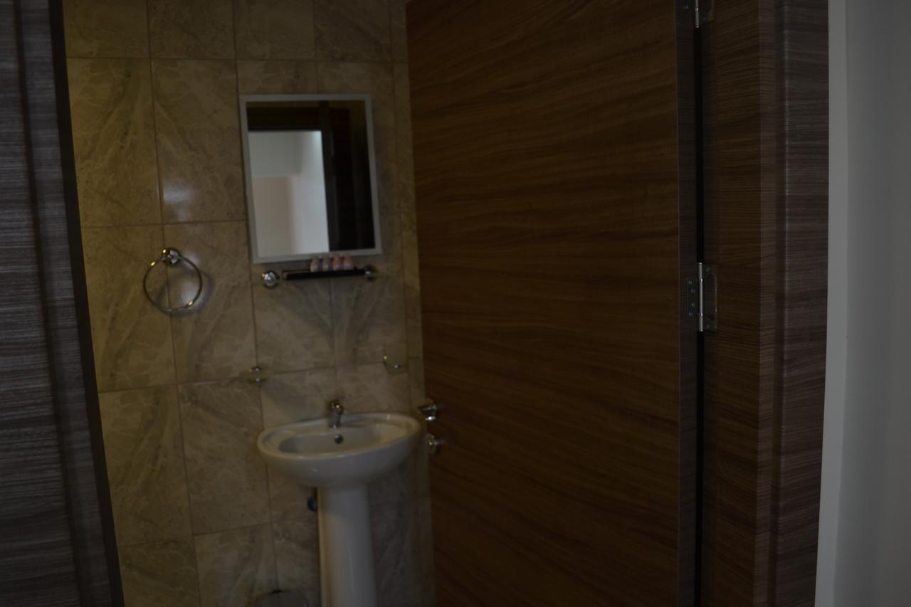 Divrigi Kosk Hotel Bagian luar foto